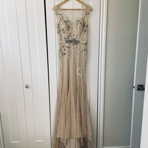 Elegant Vintage look Champagne Wedding Dress